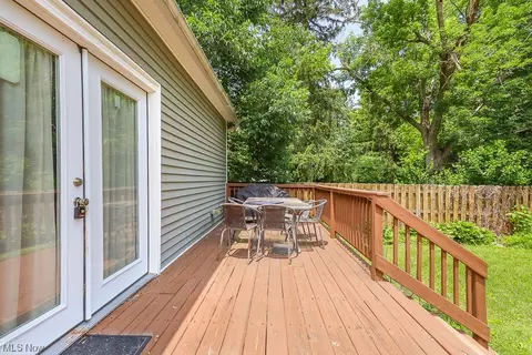 172 Beech St, Berea, OH 44017 photo 27