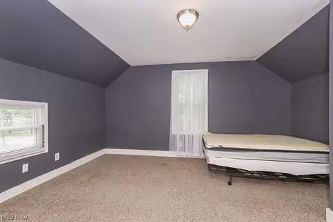 172 Beech St, Berea, OH 44017 photo 16