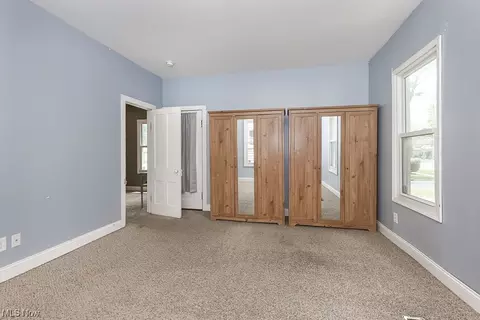 172 Beech St, Berea, OH 44017 photo 6