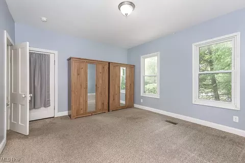 172 Beech St, Berea, OH 44017 photo 7