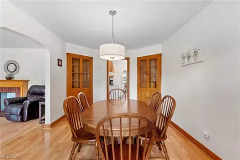 209 E 14th St, Dover, OH 44622 photo 18