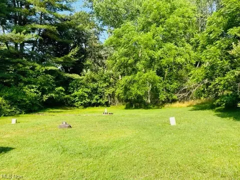 5974 Dailey Rd, New Franklin, OH 44319 photo 11