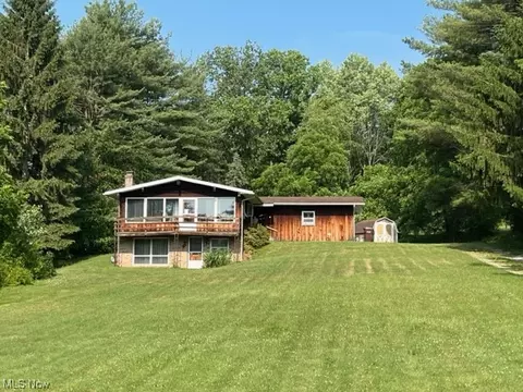5974 Dailey Rd, New Franklin, OH 44319 photo 1