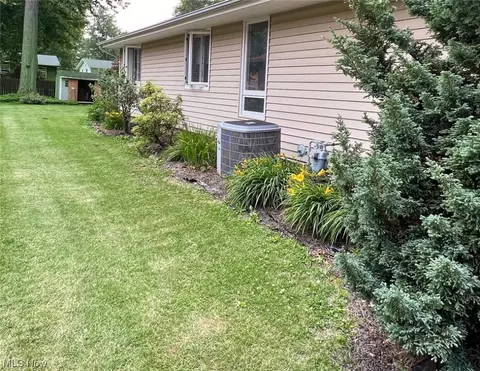 3322 N Maple Ln, Ashtabula, OH 44004 photo 31