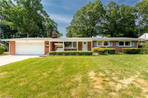 3304 21st St NW, Canton, OH 44708 photo 1