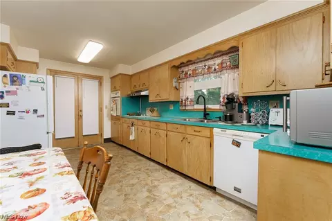 3304 21st St NW, Canton, OH 44708 photo 8