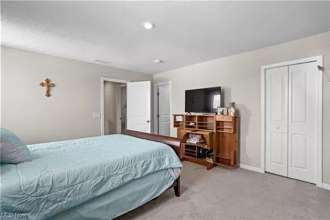 213 Fairfield Dr, Elyria, OH 44035 photo 14