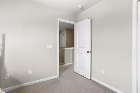 213 Fairfield Dr, Elyria, OH 44035 photo 23