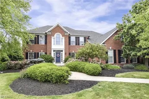 33481 Vintage Cir, Avon, OH 44011