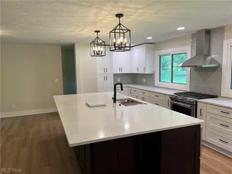 34905 Mcafee Dr, Solon, OH 44139 photo 10
