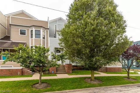 5421 Herman Ave #8, Cleveland, OH 44102