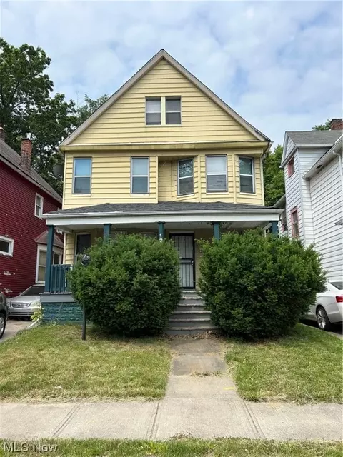 1228 E 89th St, Cleveland, OH 44108