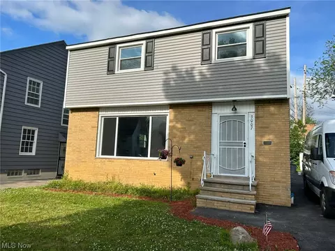 3007 Ripley Rd, Cleveland, OH 44120