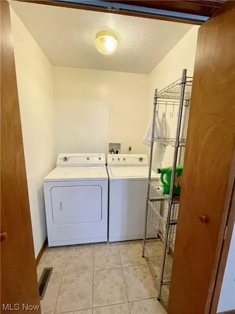 104 Wind Crest Dr, Wheeling, WV 26003 photo 9