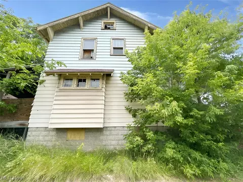 53 E Florida Ave, Youngstown, OH 44507 photo 5