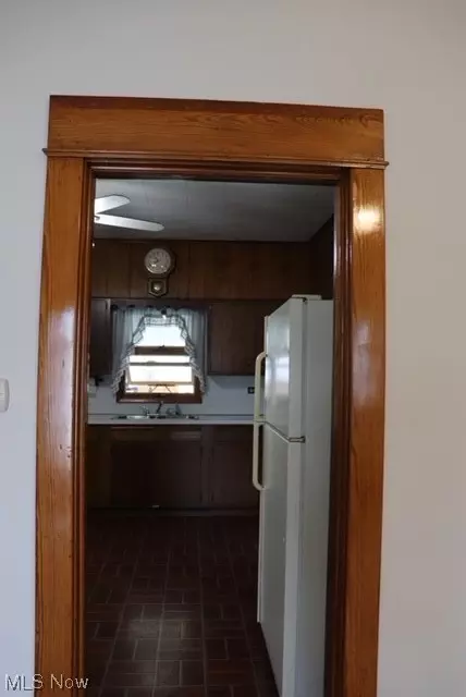 305 High, Barnesville, OH 43713 photo 8