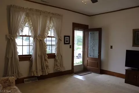 305 High, Barnesville, OH 43713 photo 5