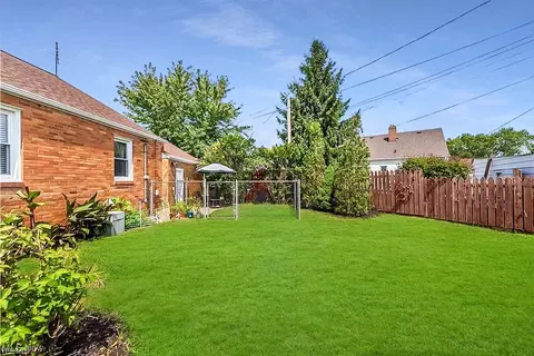 6115 Kelsey Rd, Parma, OH 44129 photo 30