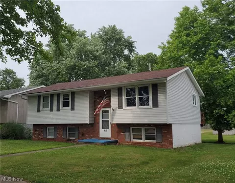 903 Tremont, Dover, OH 44622 photo 2