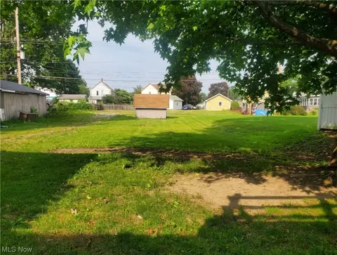 903 Tremont, Dover, OH 44622 photo 26