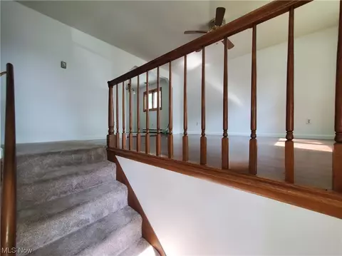 903 Tremont, Dover, OH 44622 photo 5