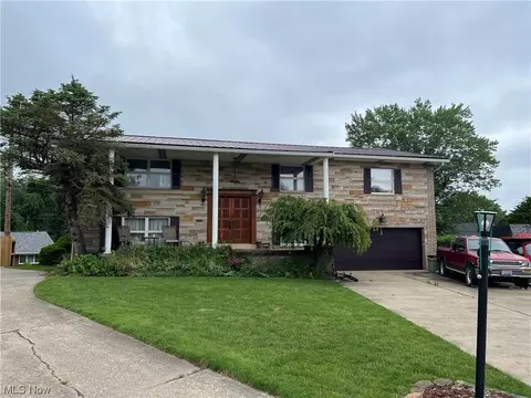 921 Longford Dr, Steubenville, OH 43952