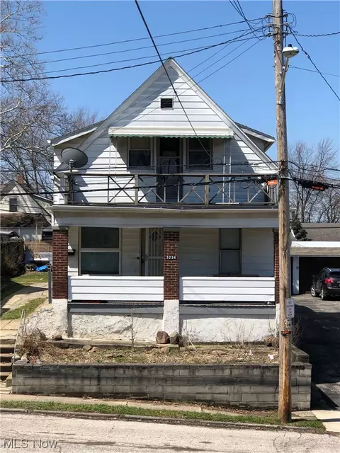 3234 W 119th St, Cleveland, OH 44111