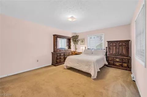 155 Nottingham Dr, Elyria, OH 44035 photo 23