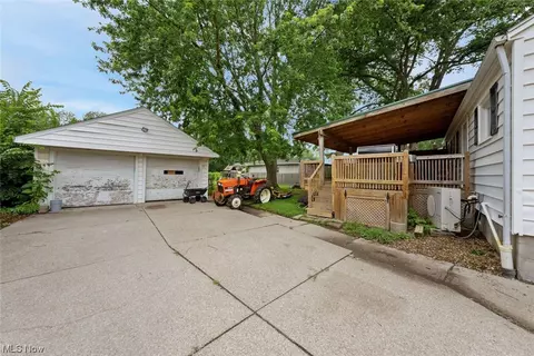 4800 Elyria Ave, Lorain, OH 44055 photo 24