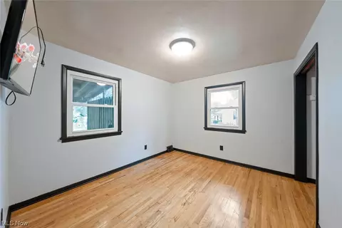 4800 Elyria Ave, Lorain, OH 44055 photo 14