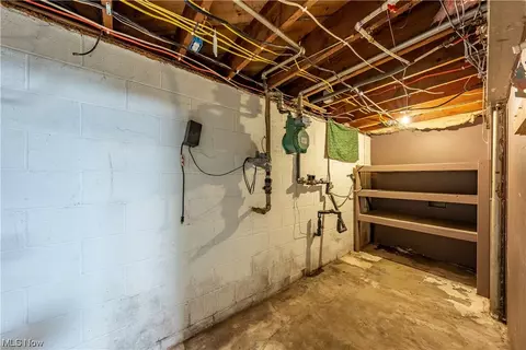 4800 Elyria Ave, Lorain, OH 44055 photo 20