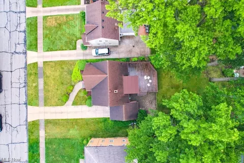 1017 Brookview Blvd, Parma, OH 44134 photo 34