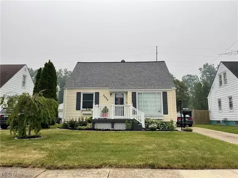 2426 E 35th St, Lorain, OH 44055 photo 19
