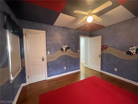 2426 E 35th St, Lorain, OH 44055 photo 8