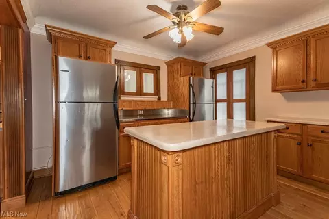 30013 Robert St, Wickliffe, OH 44092 photo 12