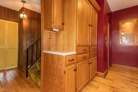 30013 Robert St, Wickliffe, OH 44092 photo 18