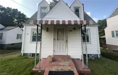 24 Pleasant View Ave, Wheeling, WV 26003 photo 1