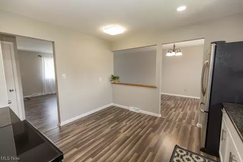 11089 Gordon Dr, Parma, OH 44130 photo 11