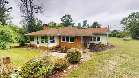 4873 S Ridge Rd, Perry, OH 44081