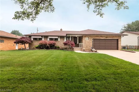 13352 Claremont Ave, Cleveland, OH 44130