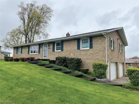 2601 15th St NW, Canton, OH 44708 photo 1
