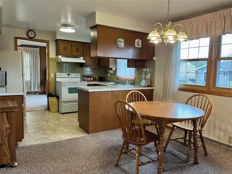 2601 15th St NW, Canton, OH 44708 photo 4