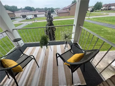 864 Pearson Cir #4, Boardman, OH 44512 photo 21