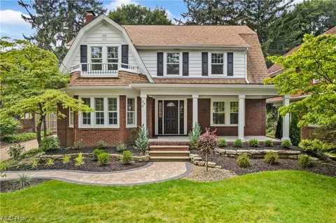 242 Casterton Ave, Akron, OH 44303