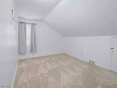 5715 Ackley Rd, Parma, OH 44129 photo 23