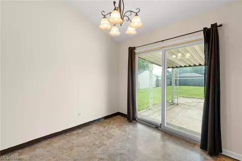 7253 Ward Rd, Parma, OH 44134 photo 7