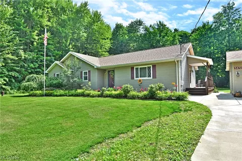 5472 Warner Rd, Kinsman, OH 44428