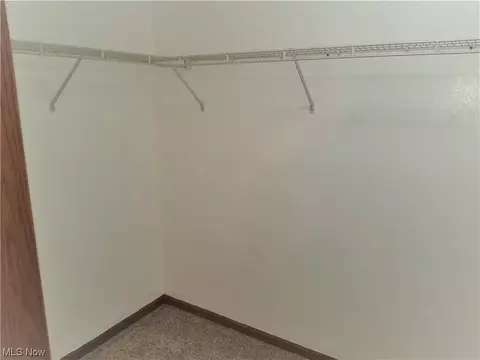108 Bentley Dr, Elyria, OH 44035 photo 18