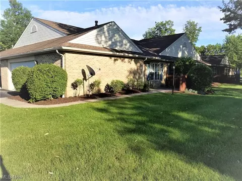 108 Bentley Dr, Elyria, OH 44035 photo 23