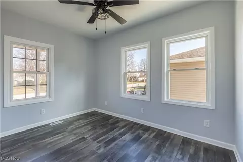 3807 Maplecrest Ave, Parma, OH 44134 photo 11